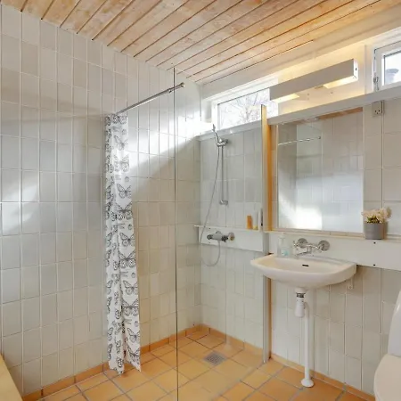 Holiday home Hira - 300m From The Sea In Lolland- Falster And Mon By Interhome Boto By